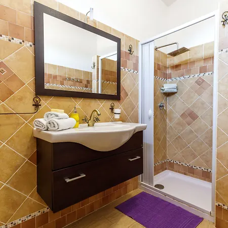 Rio Launaxi 4*